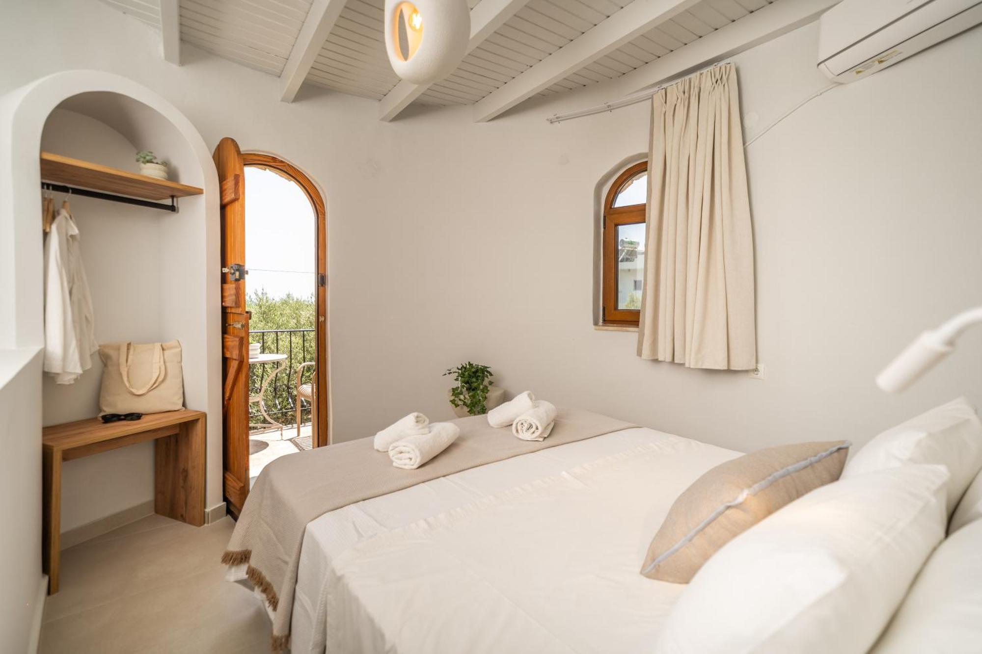 Fata Morgana Studios & Aparthotel Frangocastelo
