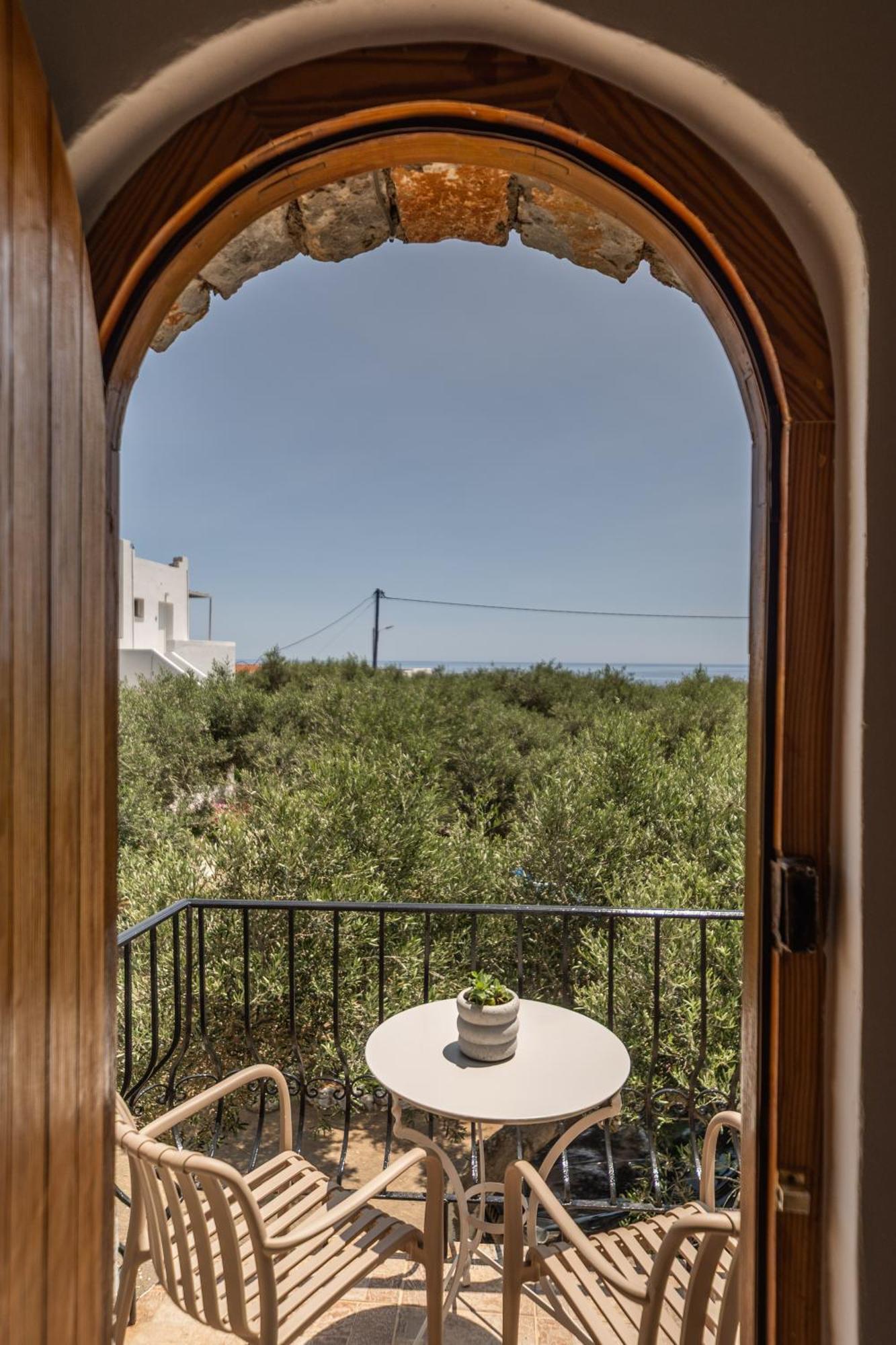 Fata Morgana Studios & Aparthotel